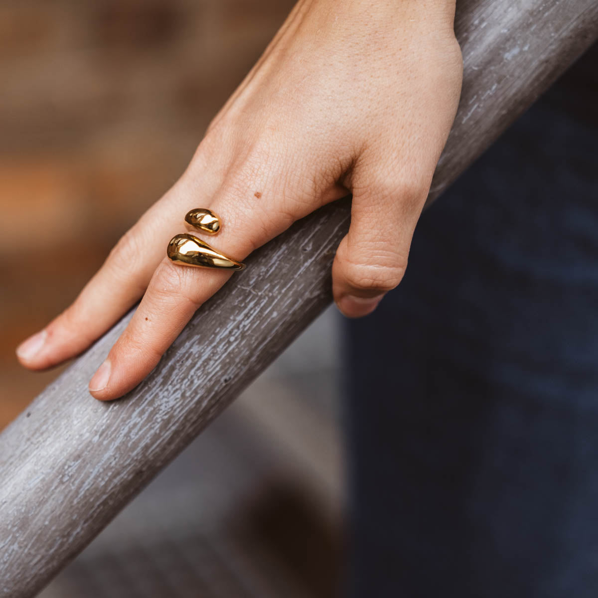 drooping | Ring