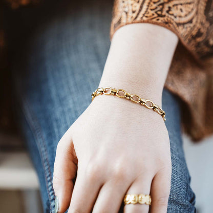 strong enough to | Armband